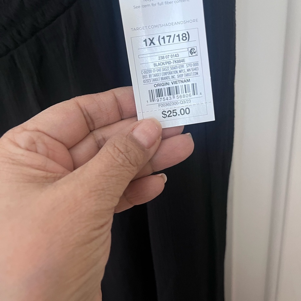 Shade & Shore Black Wide-Leg Pants - Picture 3 of 5